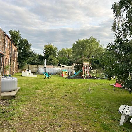 Willow Barn Wisbech Exterior photo