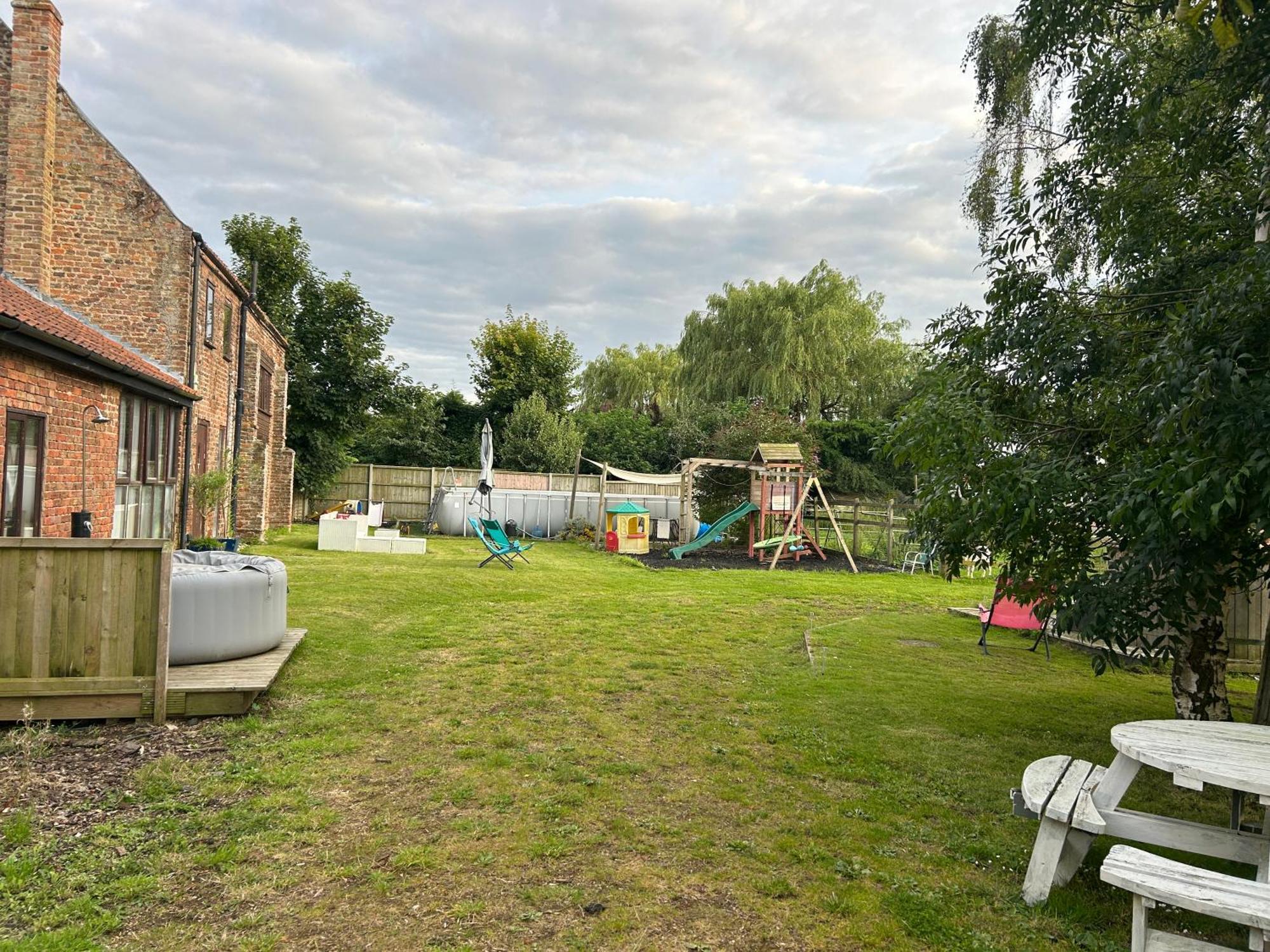 Willow Barn Wisbech Exterior photo